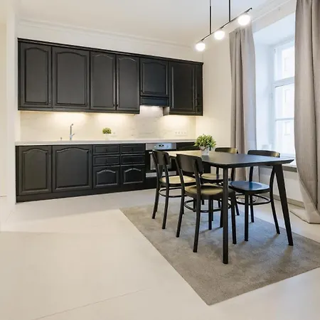 Tallinnhousing Old Town Elegance Vana-viru * Tallinn