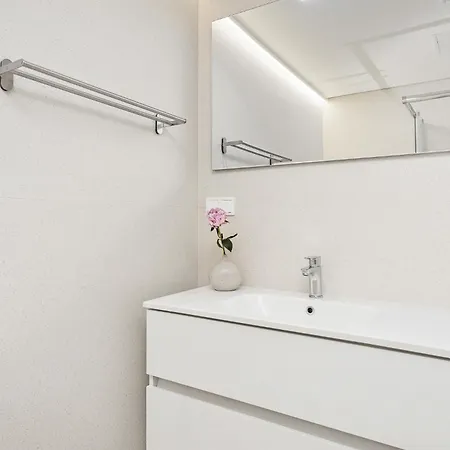 Tallinnhousing Old Town Elegance Vana-viru * Tallinn